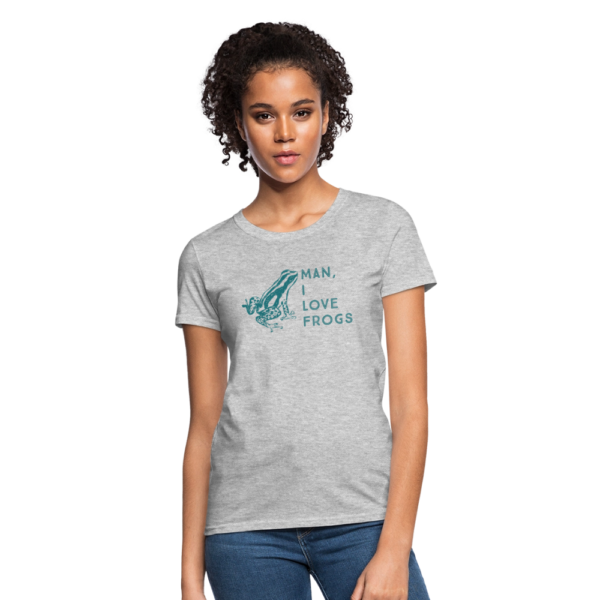 I Love Frogs - Women's T-Shirt - Image 15